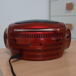 Sunstech CRUSM390 Radio CD