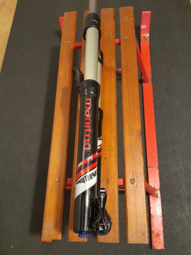 Horquilla Manitou 140mm