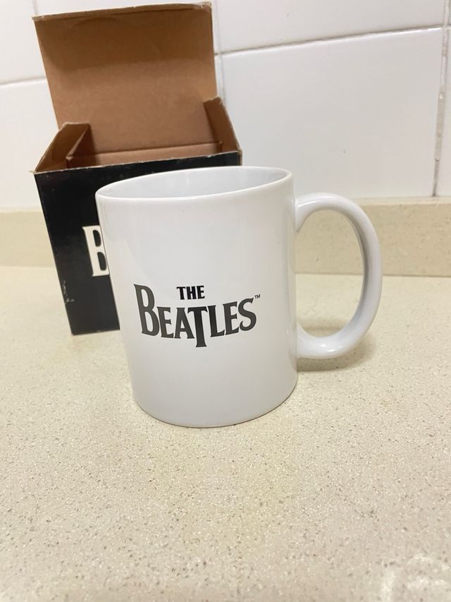 Taza coleccion Beatles Revolver