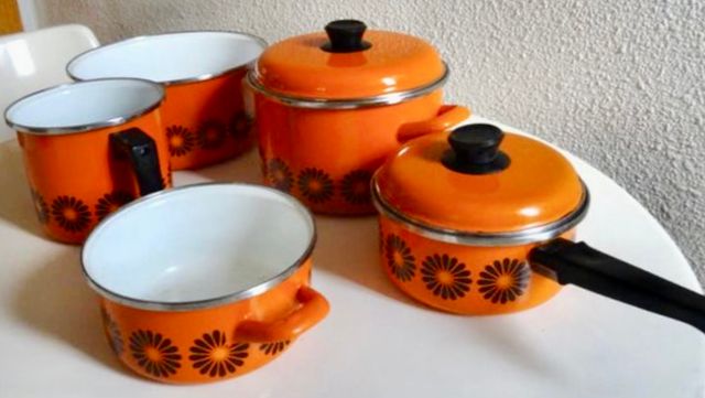 Cazuelas y Cazos Vintage Años 60