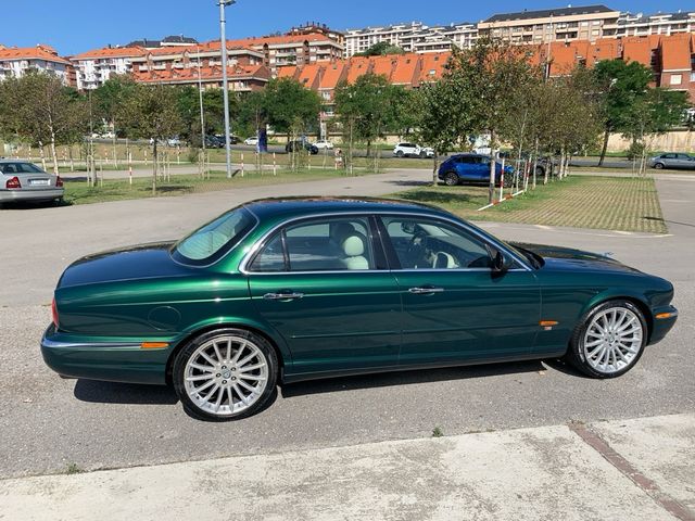 Jaguar XJ serie R