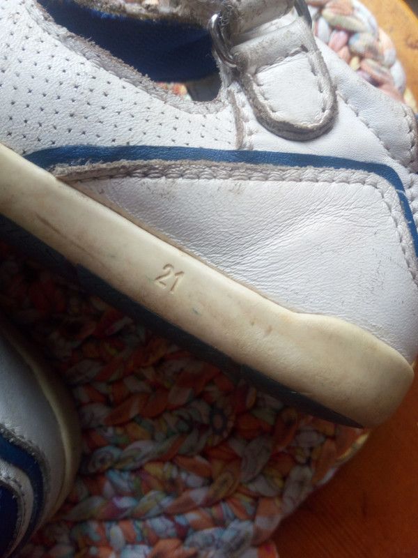 Chicco sandalini in cuoio n 21.