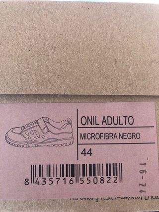 Zapato feroz ONIL adulto 44