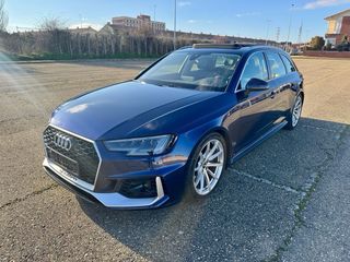 Audi RS4 2020