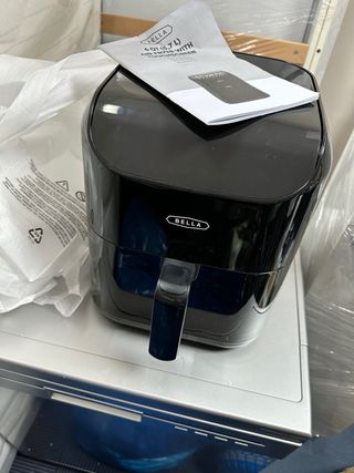 Freidora de aire BELLA 6L nueva