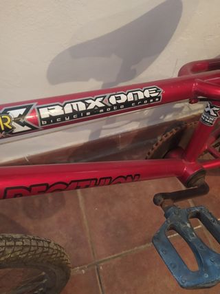 Bicicleta Bmx Rockstar Roja
