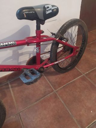 Bicicleta Bmx Rockstar Roja