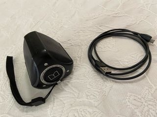 Altavoz Mini Monstrer Super Star negro