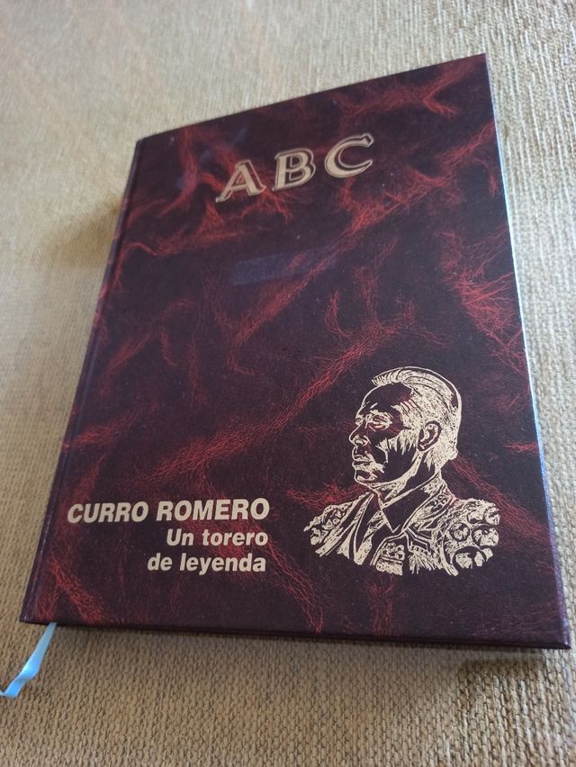 Libro Curro Romero
