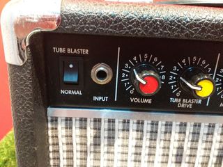 AMPLIFICADOR DE GUITARRA.2A OPORTUNITAT.