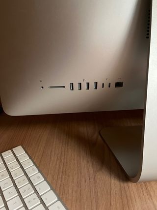 Apple Imac 21.5”, 4k, año 2017