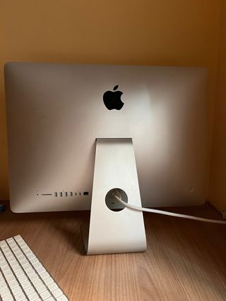 Apple Imac 21.5”, 4k, año 2017