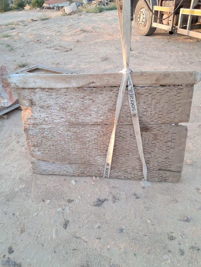 Puerta madera antigua "trilla"