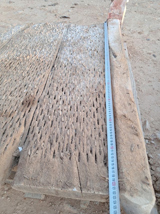 Puerta madera antigua "trilla"