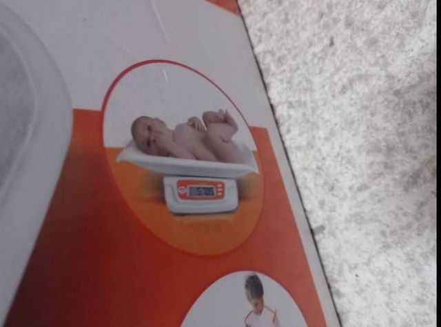 Bilancia pesa baby e child Mebby