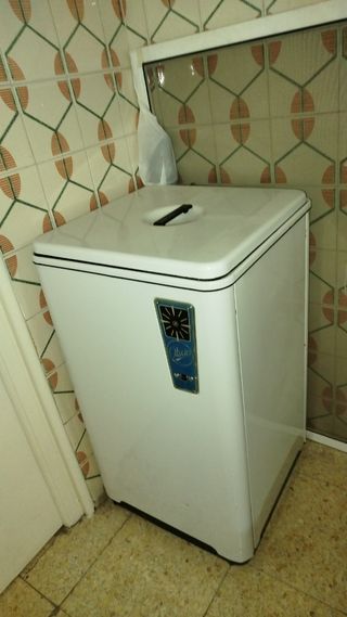 Lavadora antigua