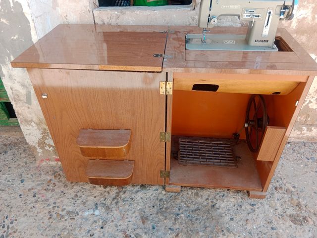 Makina coser 🧵🪡