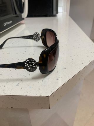 Gafas de sol marca Tous