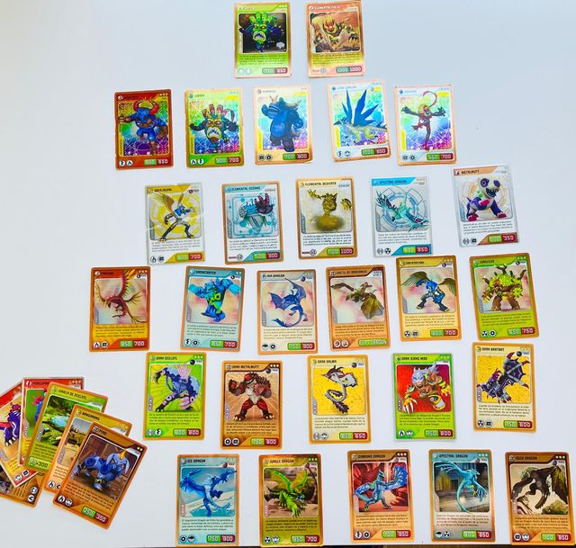 💎Lote de 42 Cartas Invizimals Edición Limitada✅