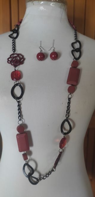 Collar y pendientes