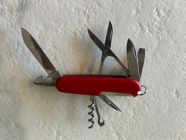 Imitazione coltellino svizzero