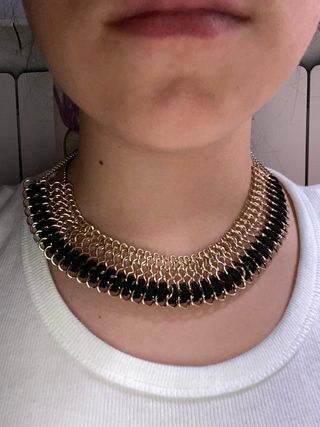 Collar stradivarius