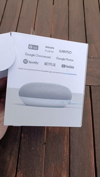 Google Home Mini