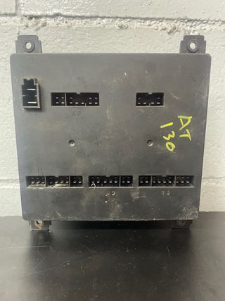 Caja de fusibles de camiones nissan