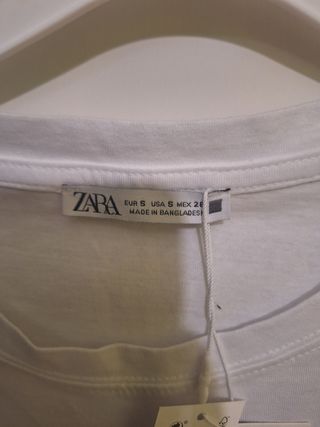 CAMISETA 'ZARA' NUEVA!!