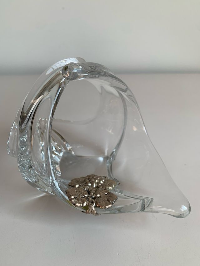 Adorno. Cristal y plata.  Antiguo