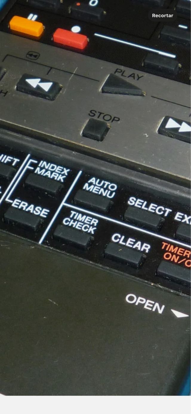 Raro  Sony VTR / TV RMT-257  Control Remoto