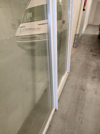 Ventana balconera corredera 2'50 ancho x2'40 alto