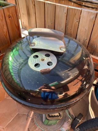 Barbacoa carbon de marca Weber 