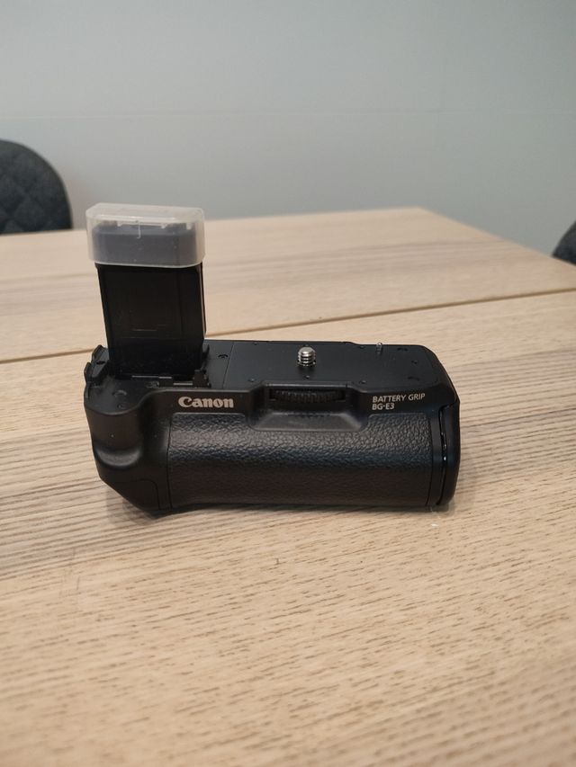 Battery Grip BG-E3