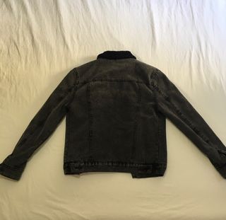 Chaqueta vaquera con interior en pelo