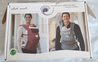 Mochila portabebes y reductor como nuevos