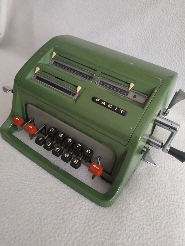MAQUINA CALCULADORA FACIT