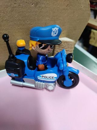 Pinypon policía en moto