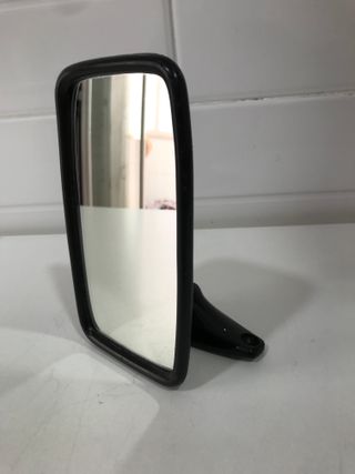 Retrovisor coche clásico