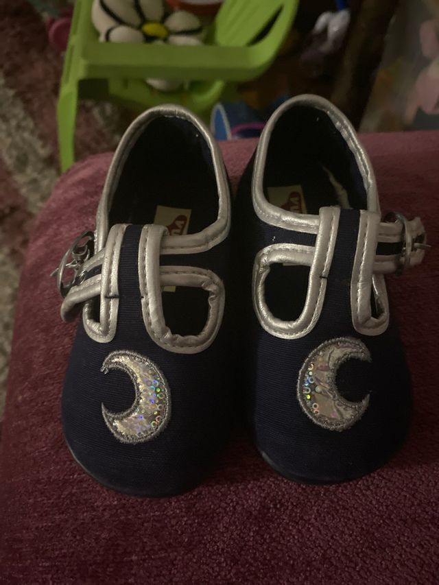 Zapato moro talla 21-23-25