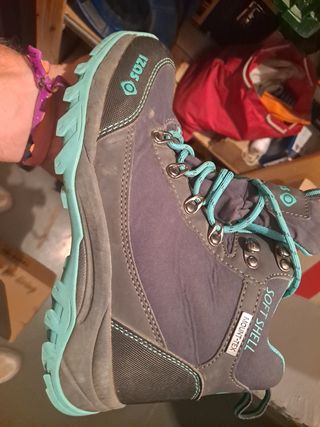 Botas de montaña infantiles 34/35
