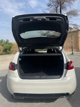 Peugeot 308 2015