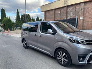 Luna original Toyota Proace Verso lado pasajero