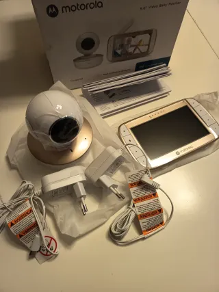 Cámara vigilabebes Motorola Nueva