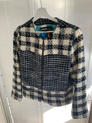 CHAQUETA LANA MUJER DESIGUAL