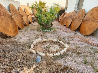 Sombrillas de carri verzo mimbre