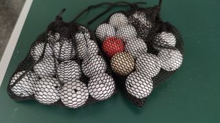 palos de golf INESIS 300 con bolsa y  bolas