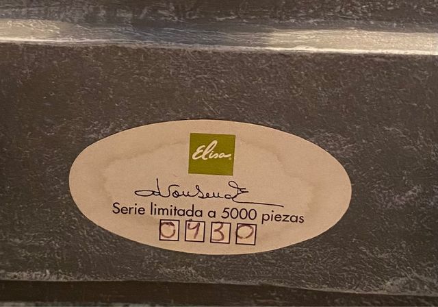 Figura Elisa “ Aire”