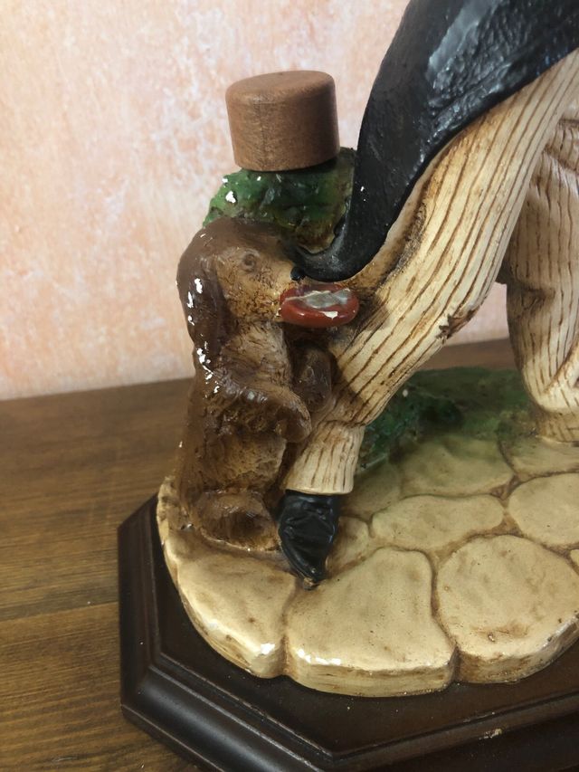 Figura violinista callejero