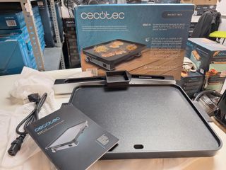 Cecotec Plancha eléctrica Magnet 1800 (Tara)
